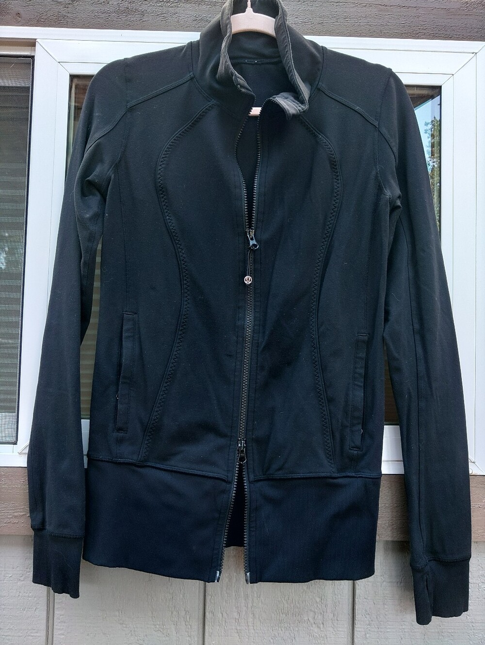 Lululemon Black Zip-Up Stretch Cotton Jacket With Zip Pockets Size 6